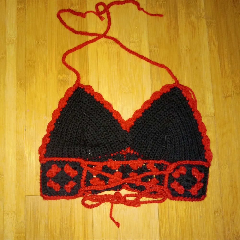 Hand-Crochet Matching Top and Shorts - Picture 5 of 5